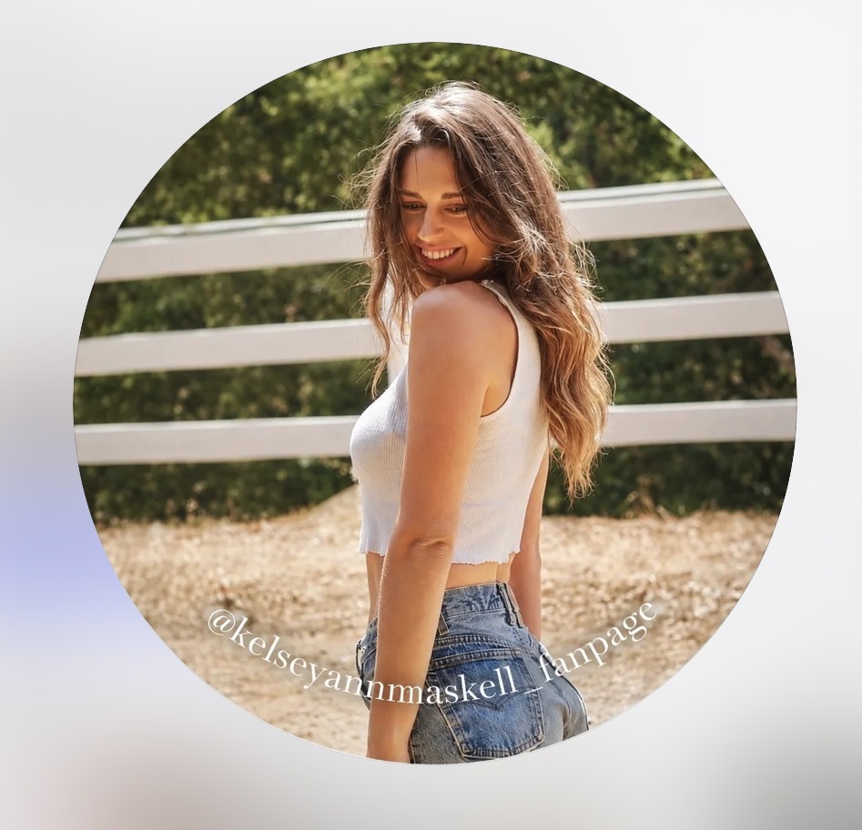 Picture of kelseyannmaskell_ fanpage